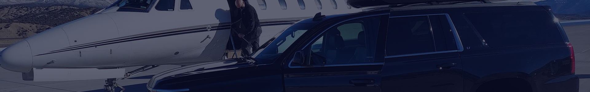 Limo Airport Drop Off Services for Pearson, Billy Bishop & More